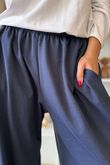 The Sunday Morning 7/8 Twist Pant Navy